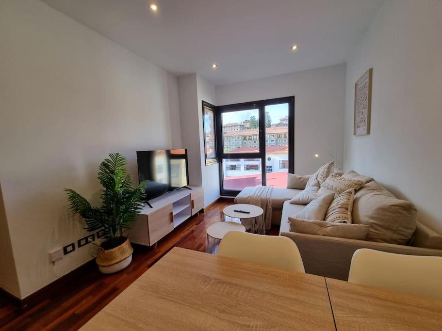 604B - Apartamento Con Garaje Oviedo Exteriör bild