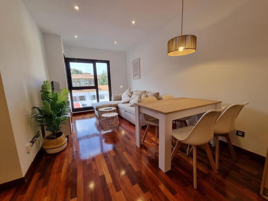 604B - Apartamento Con Garaje Oviedo Exteriör bild