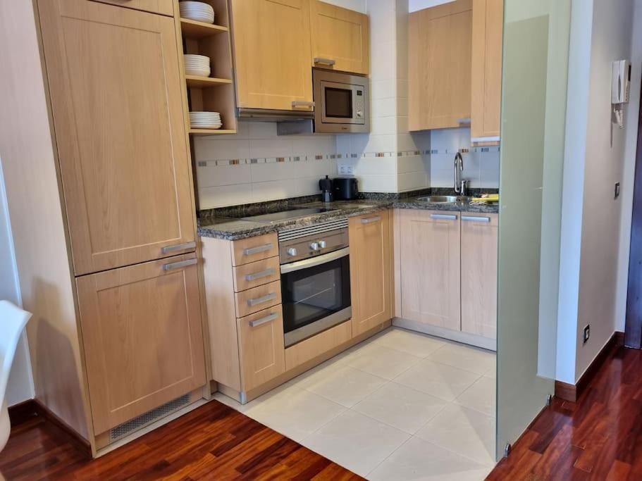 604B - Apartamento Con Garaje Oviedo Exteriör bild