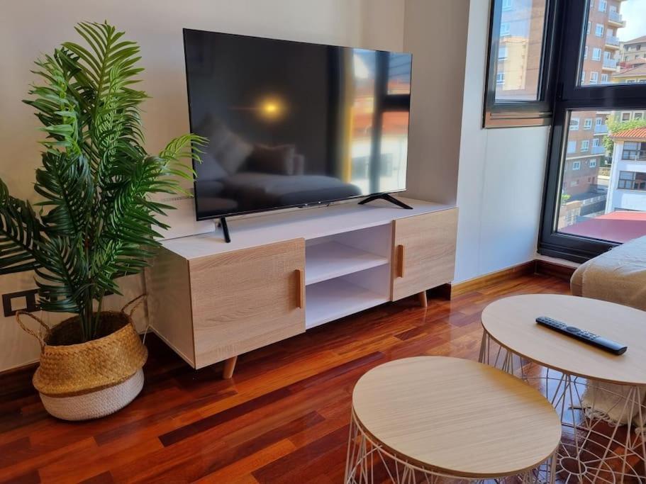 604B - Apartamento Con Garaje Oviedo Exteriör bild
